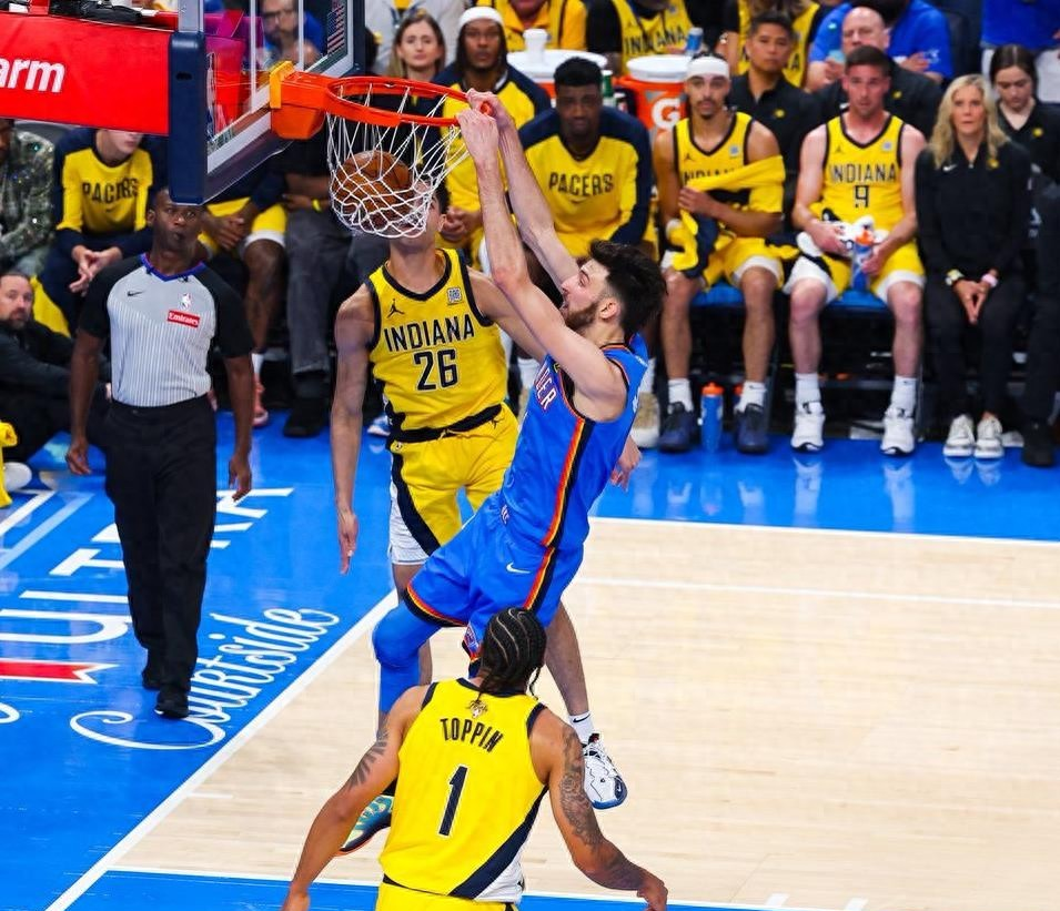 金年会app下载入口-关于重磅！迈阿密热火今晨内部沟通NBA常规赛转会期热度飙升，风云突变斯图加特清晨篮板制胜的信息